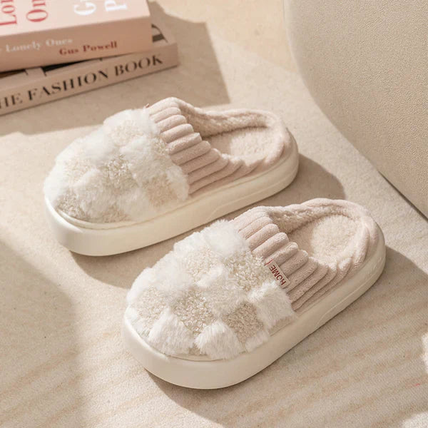 HUMTTO Unisex Cozy Plush Slippers–Non Slip Indoor House Shoes Wide Fit