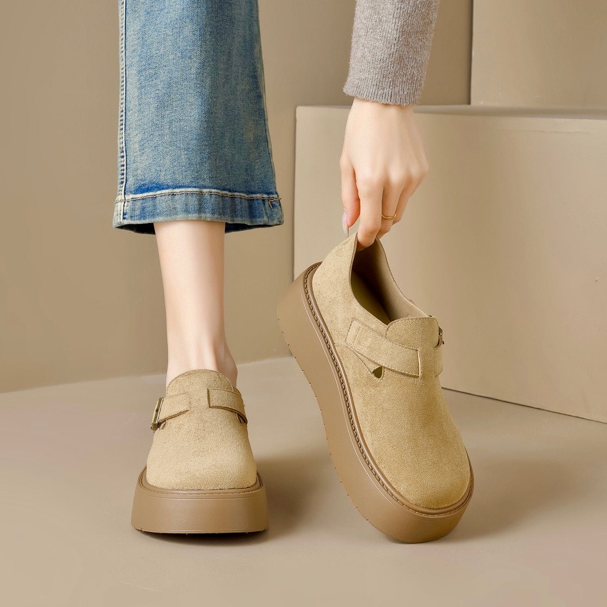 Humtto Women's Orthopedic Comfort Clogs | Suede Platform with Arch Support - Humtto UK