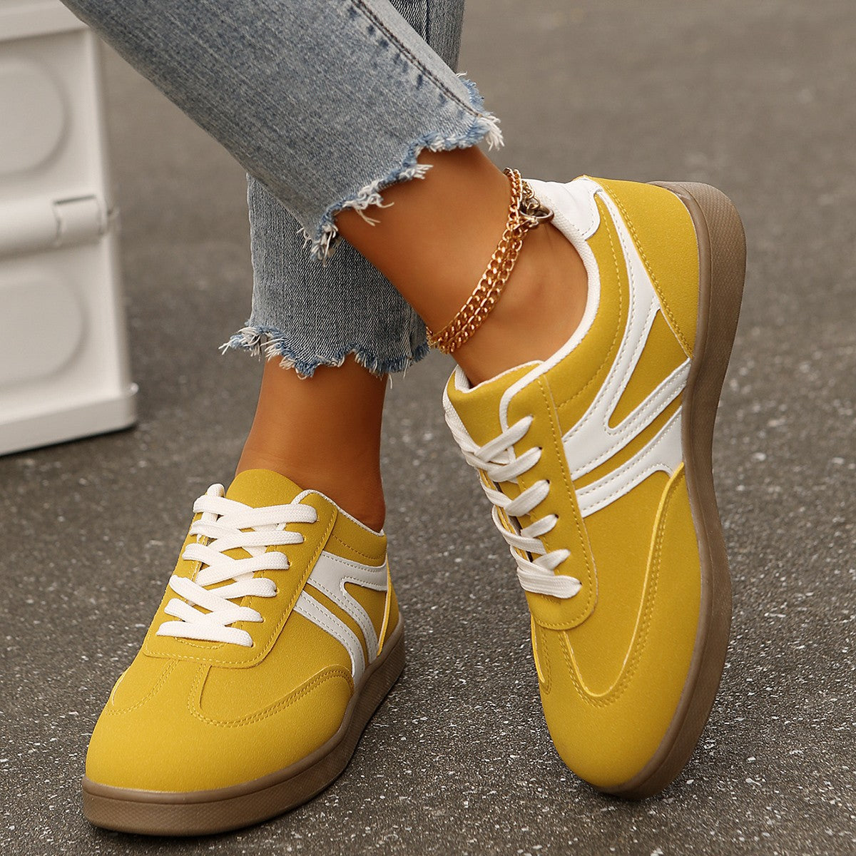 Women’s Supportive Wide Fit Lace-Up Sneakers–Orthopedic Casual Trainers