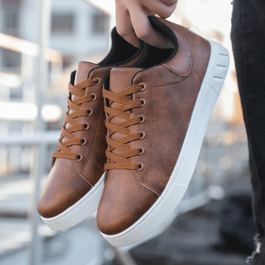 Humtto Ergonomic Leather Sneakers for Men with All-Day Support