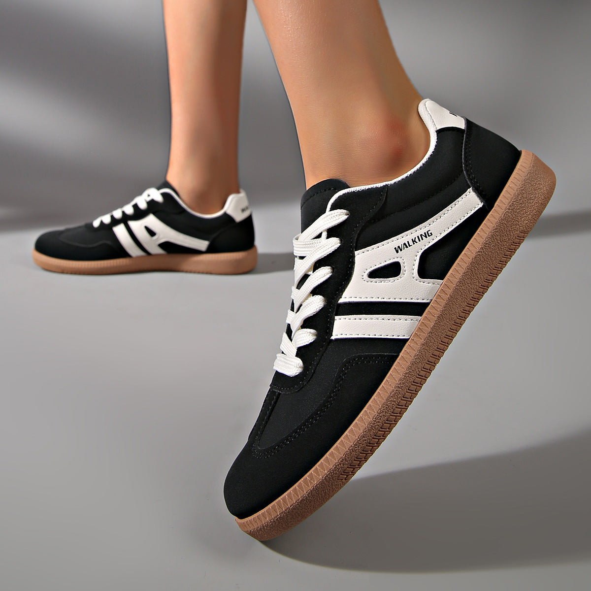 Humtto Women’s Orthopedic Sneakers-Wide Fit Suede Trainers for Comfort
