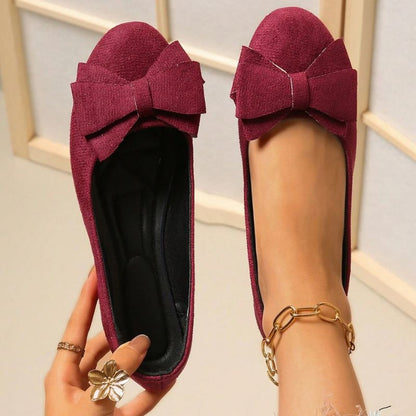 Women's wide fit, cushioned comfort ballet flats