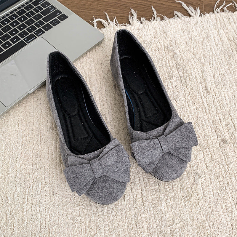 Women's wide fit, cushioned comfort ballet flats