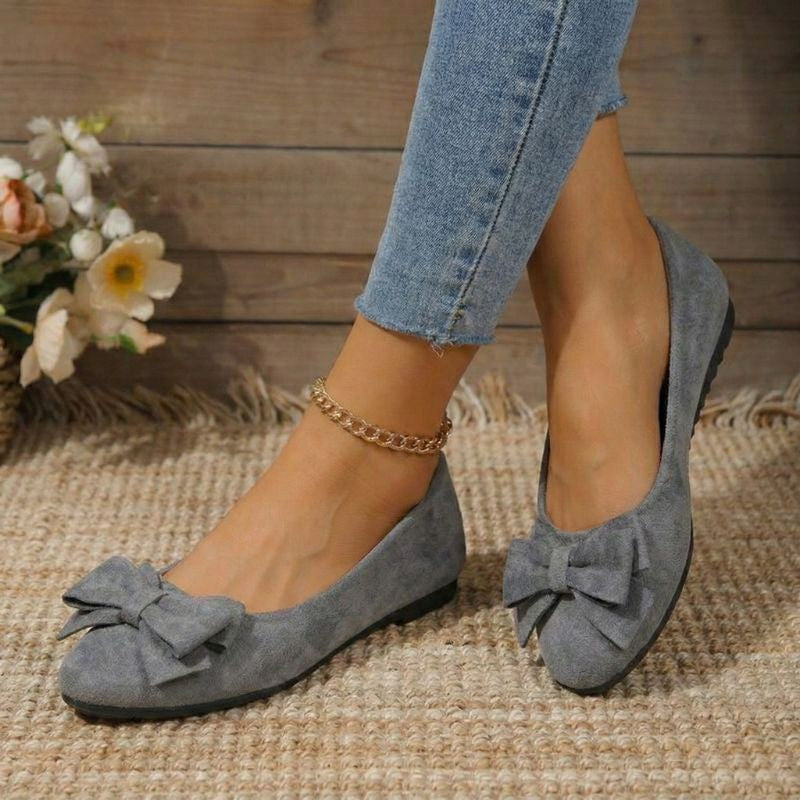 Women's wide fit, cushioned comfort ballet flats