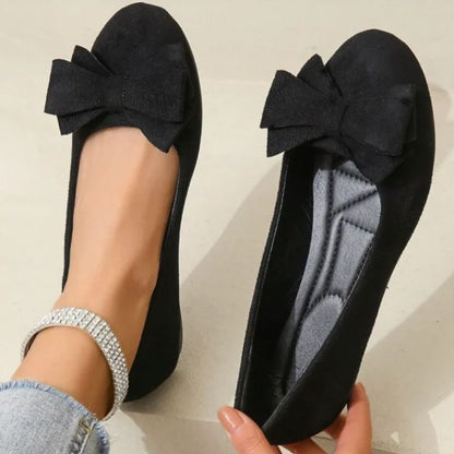 Women's wide fit, cushioned comfort ballet flats