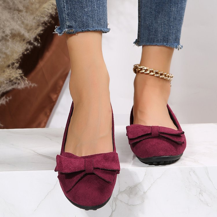Women's wide fit, cushioned comfort ballet flats