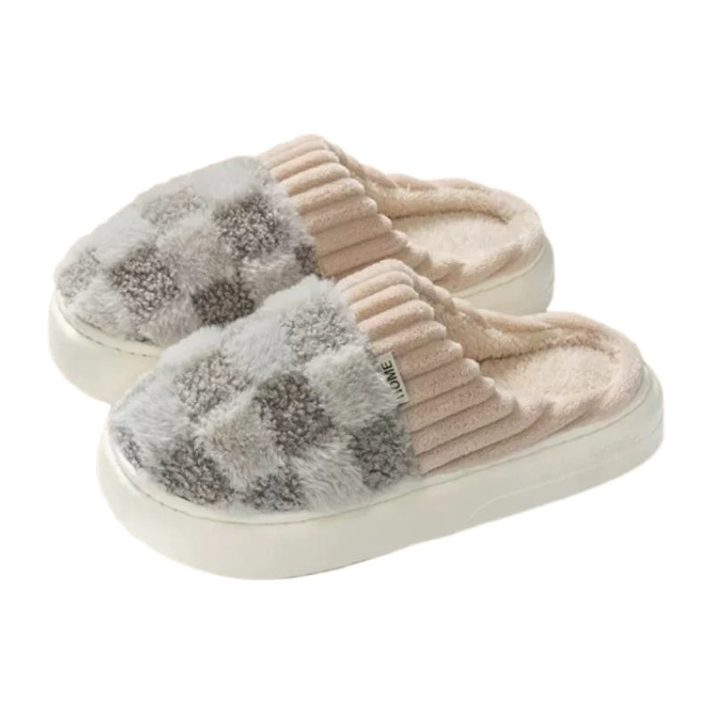 HUMTTO Unisex Cozy Plush Slippers–Non Slip Indoor House Shoes Wide Fit