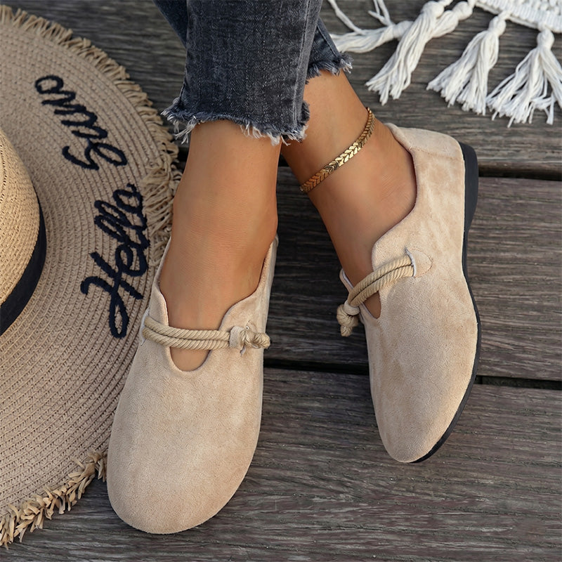 Women's wide fit, cushioned comfort loafers