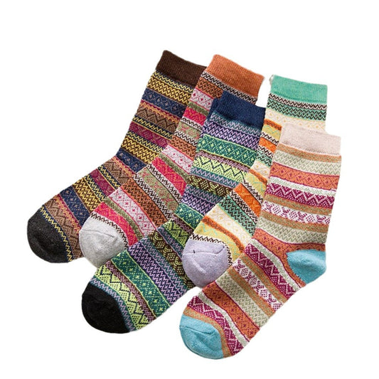 5 Pairs Unisex Nordic Style Knit Socks– Warm, Soft & Wide Fit Comfort