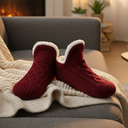 Unisex Soft Warm Slipper Socks with Fleece Lining & Non Slip Grips