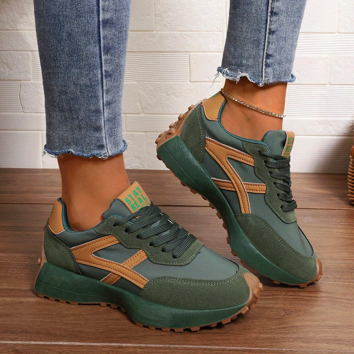 Women’s Orthopedic Trainers – Lightweight Comfort Fit