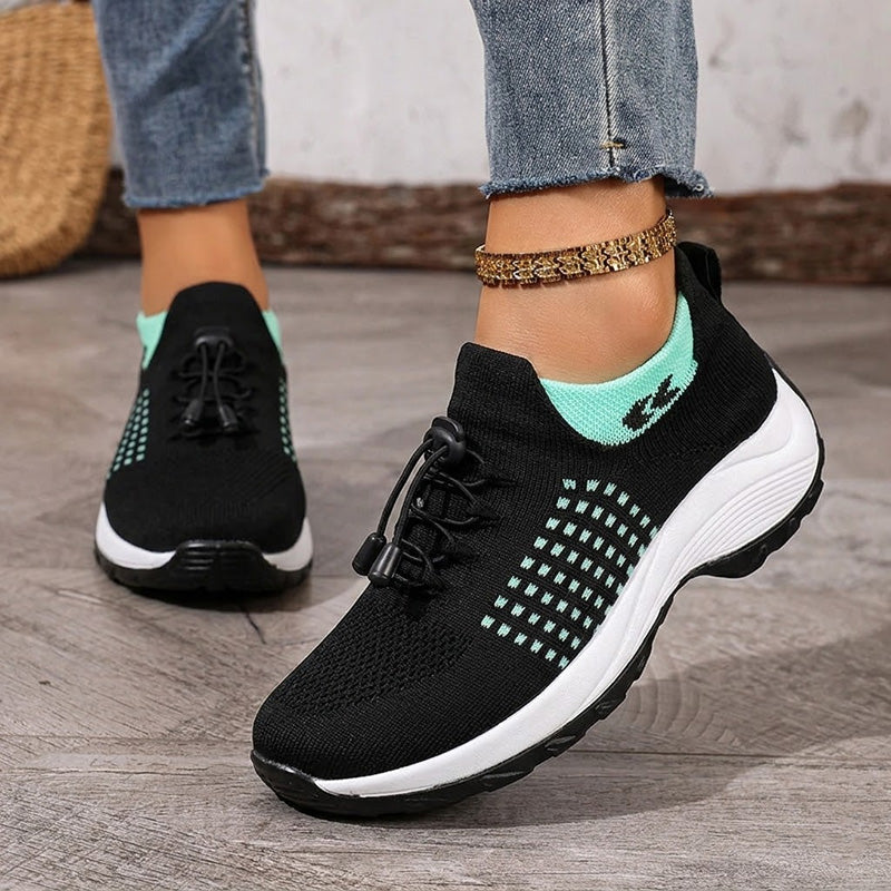 Women's arch support, cushioned comfort, lightweight design trainers with everyday walking