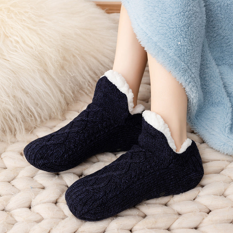 Unisex Soft Warm Slipper Socks with Fleece Lining & Non Slip Grips