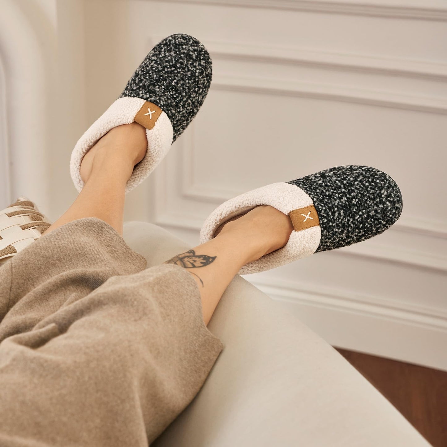 Warm Indoor Slippers for Women-Memory Foam & Non-Slip Sole