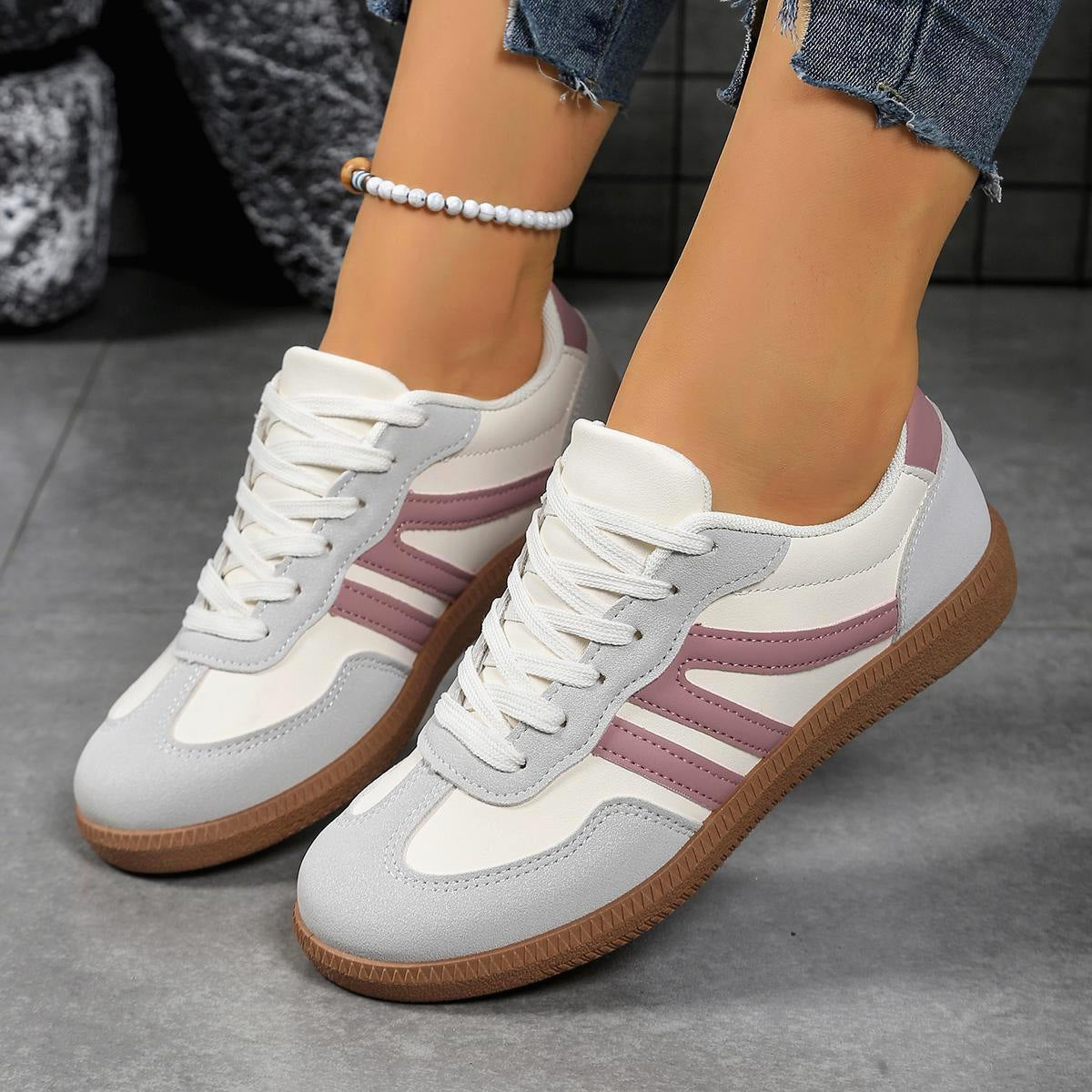 Humtto Women’s Orthopedic Sneakers-Wide Fit Suede Trainers for Comfort