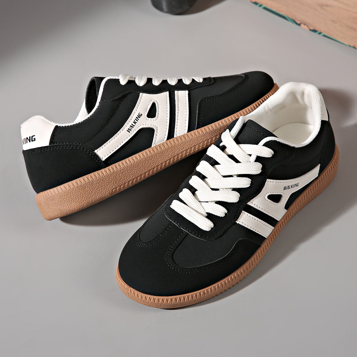 Humtto Women’s Orthopedic Sneakers-Wide Fit Suede Trainers for Comfort