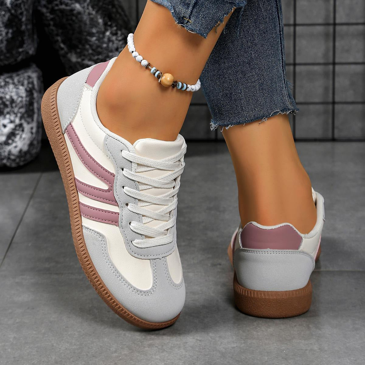 Humtto Women’s Orthopedic Sneakers-Wide Fit Suede Trainers for Comfort