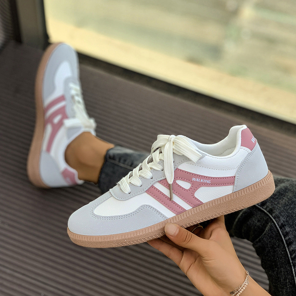 Humtto Women’s Orthopedic Sneakers-Wide Fit Suede Trainers for Comfort