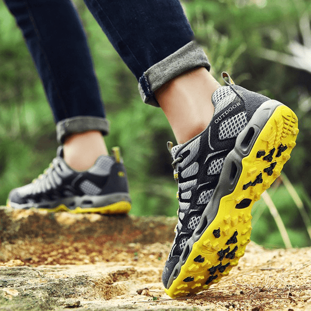 Humtto Unisex Orthopedic Hiking Shoe: Durable Support for All Terrains