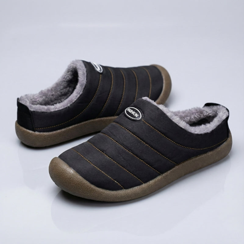 Unisex Warm Winter Clogs | Fleece-Lined Wide Toe Comfort Slippers