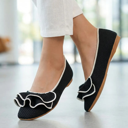 Women's wide fit, arch support, breathable upper comfort shoes with slip on design and everyday walking