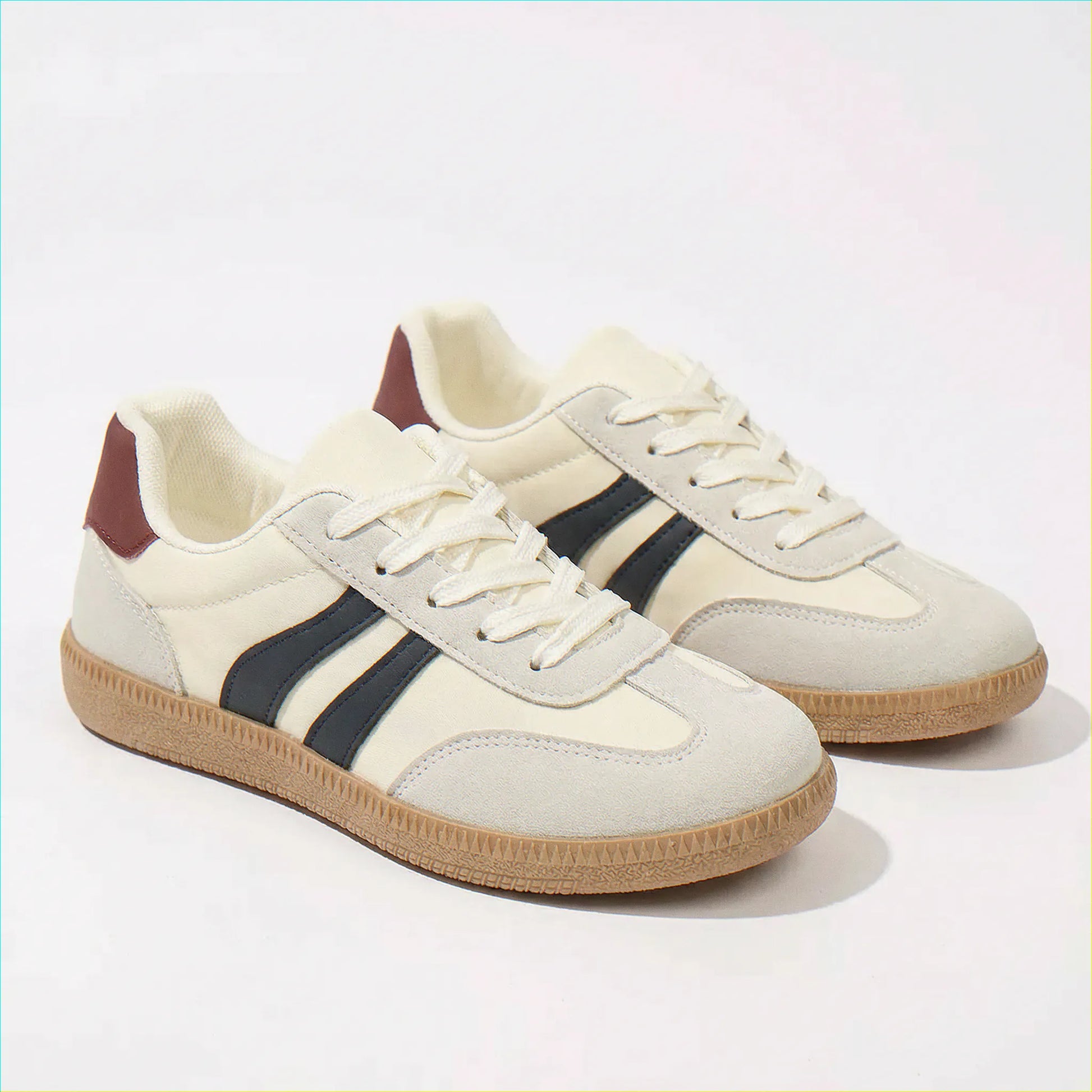 Women's wide fit, arch support, lace up fit trainers with everyday walking