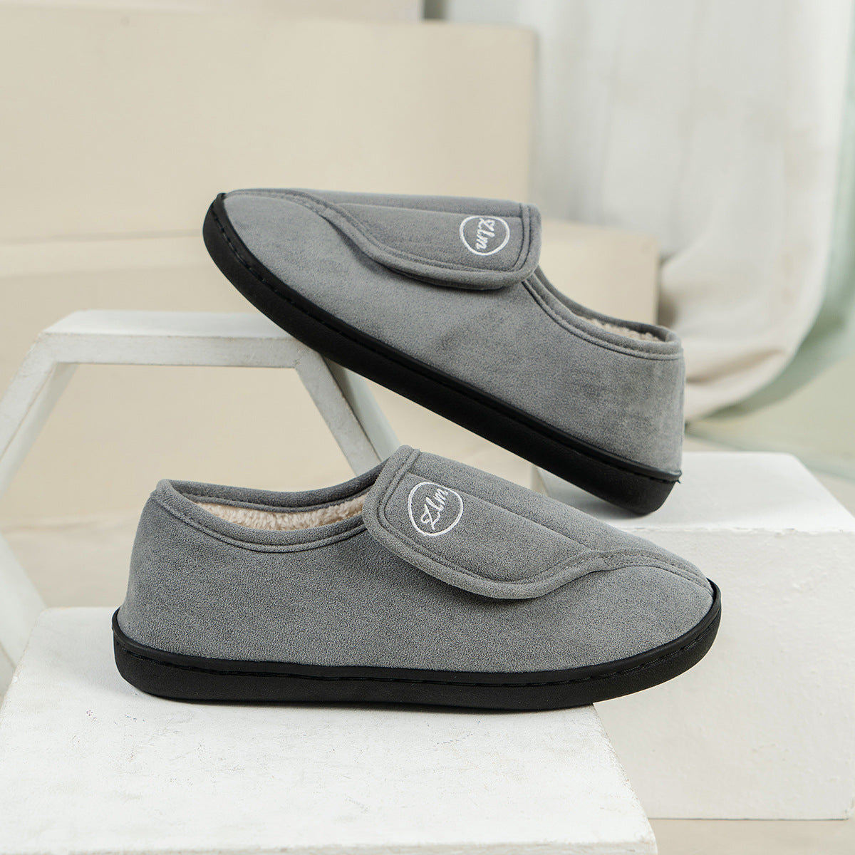 Women's Adjustable Wide Fit Slippers | Non-Slip Cosy Warm Fleece