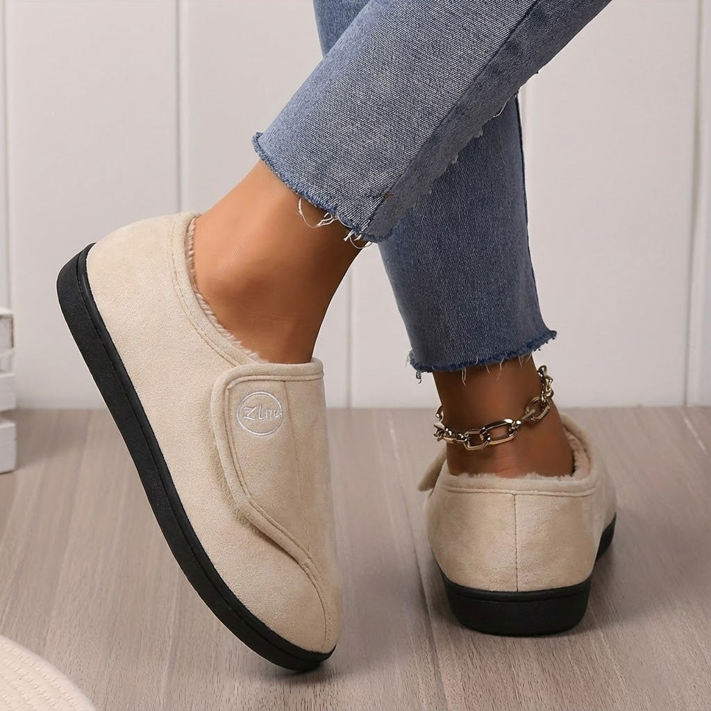 Women's Adjustable Wide Fit Slippers | Non-Slip Cosy Warm Fleece