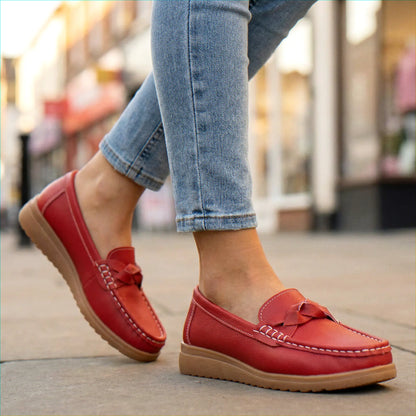 Women's wide fit, arch support, cushioned comfort loafers with slip on design and everyday walking