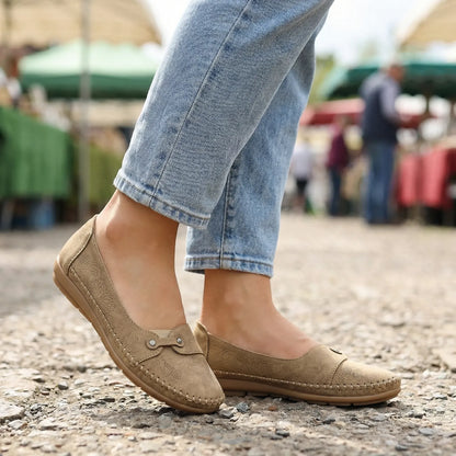 Women's extra wide fit, arch support, slip on design loafers with suede upper and everyday walking